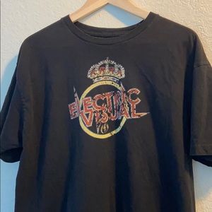 Vintage Style Electric Visual Tee ⚡️ Women’s XL